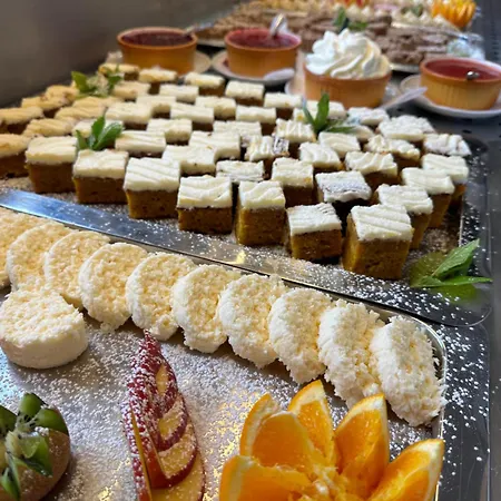 Gaestehaus Dorflinde Hotel