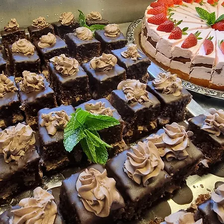 Hotel Gaestehaus Dorflinde