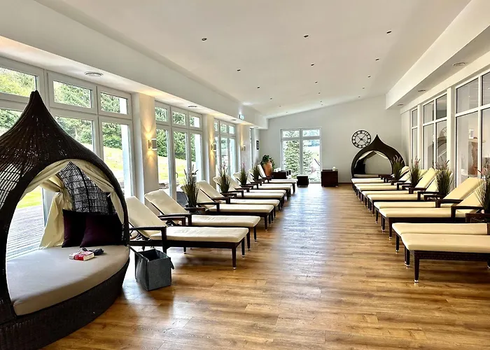 Hotel Gaestehaus Dorflinde 3*