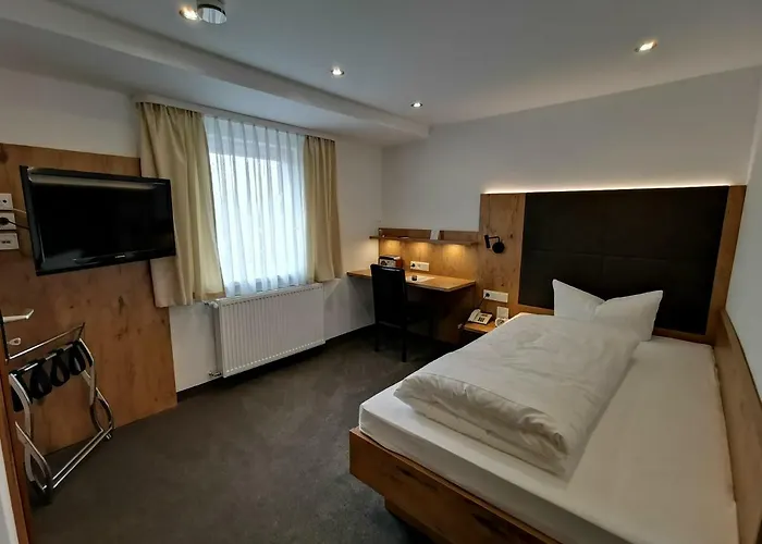 Hotel Gaestehaus Dorflinde