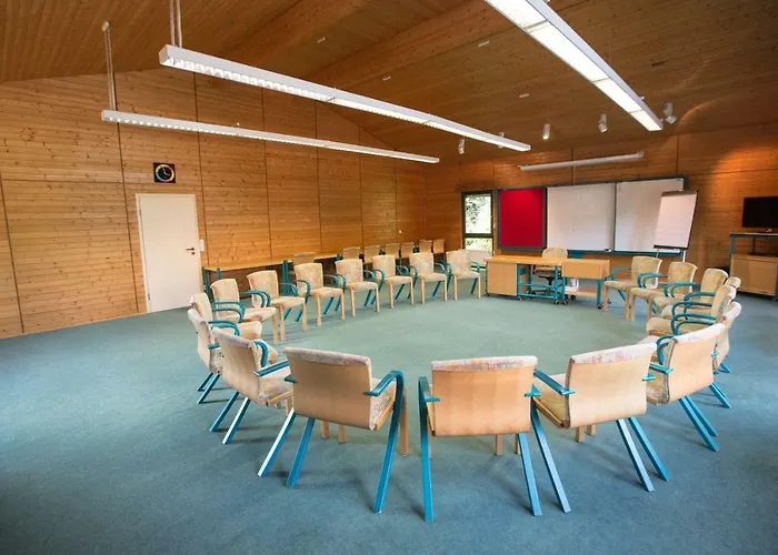 Gaestehaus Dorflinde Hotel 3*